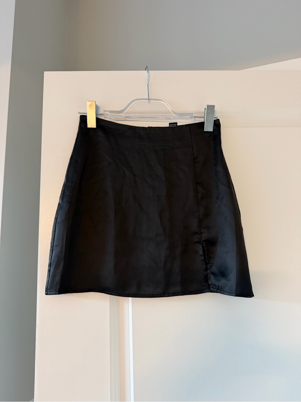 Forever 21 Black Satin A-Line Mini Skirt